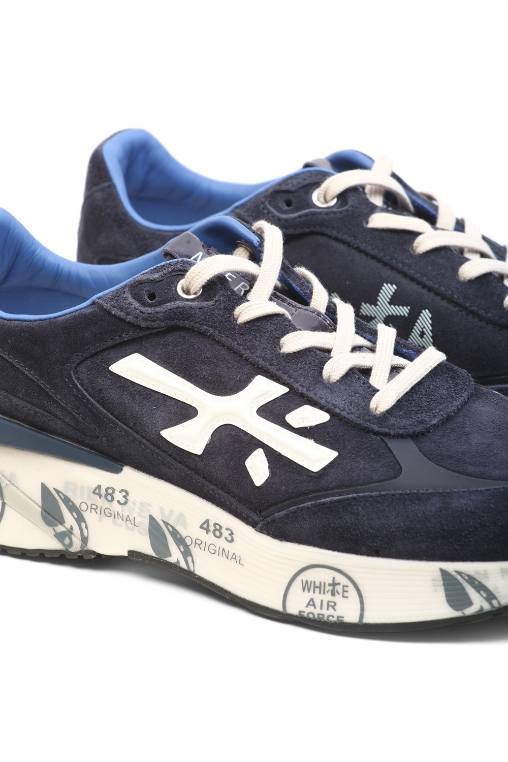 shop PREMIATA Sales Scarpe: Premiata sneakers "Moerun".
Logo sul laterale esterno.
Scritta PREMIATA sul laterale interno e nome del modello sull'etichetta.
Altezza Suola 4,5 cm.
Fusbet Interno 28,5 cm.
Suola: 70% pebax 20% gomma 10% TPU.
Tomaia: 50% PL 25% PU 10% PA 5% EA 5% PMC 5% pelle di vitello.
Fodera: 100% pelle di capra.
Fabbricata in Vietnam.. MOERUN-6449 number 4743873